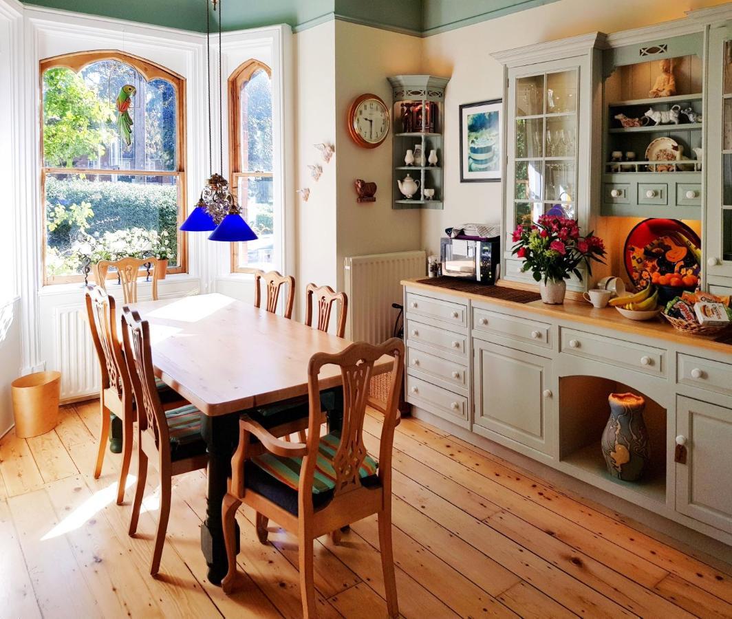 Alma House Bed And Breakfast Newbury  Extérieur photo