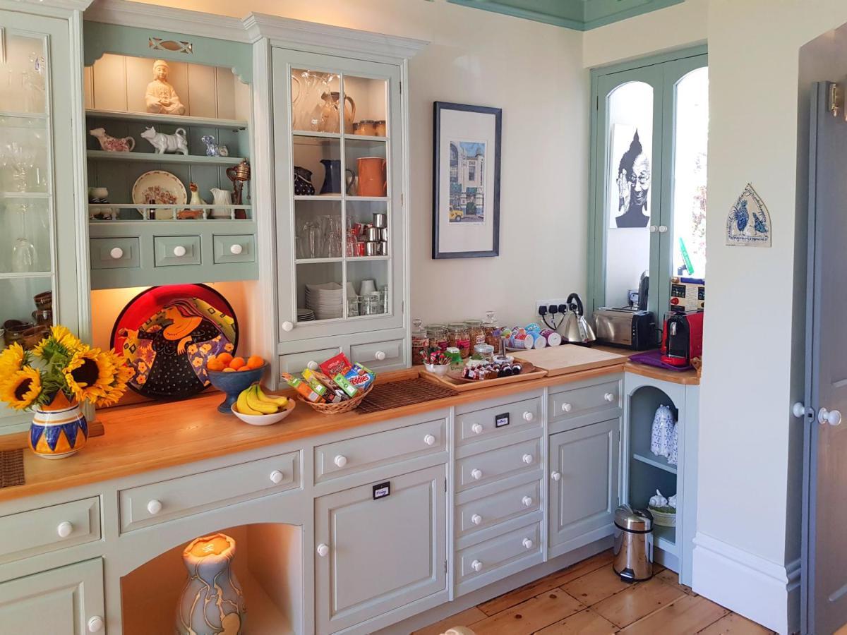 Alma House Bed And Breakfast Newbury  Extérieur photo
